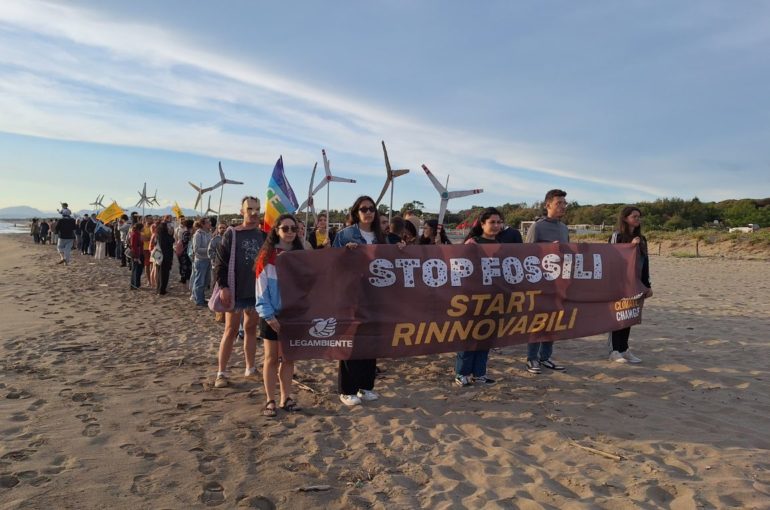 Youth Climate Meeting 2025: da Paestum l’appello sul clima di oltre 300 giovani