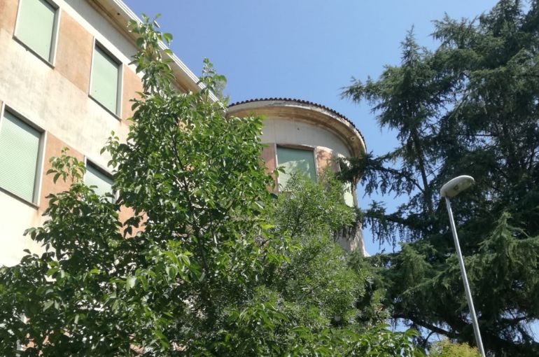 Ex Ospedale Civile: che fine farà il verde che lo circonda? Nessun lo sa!